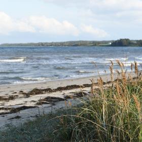 Bøgeskov Strand på en efterårsdag